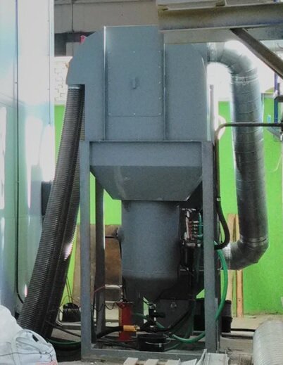 Рис. Агрегатный блок АБ-4 в составе дробеструйного комплекса