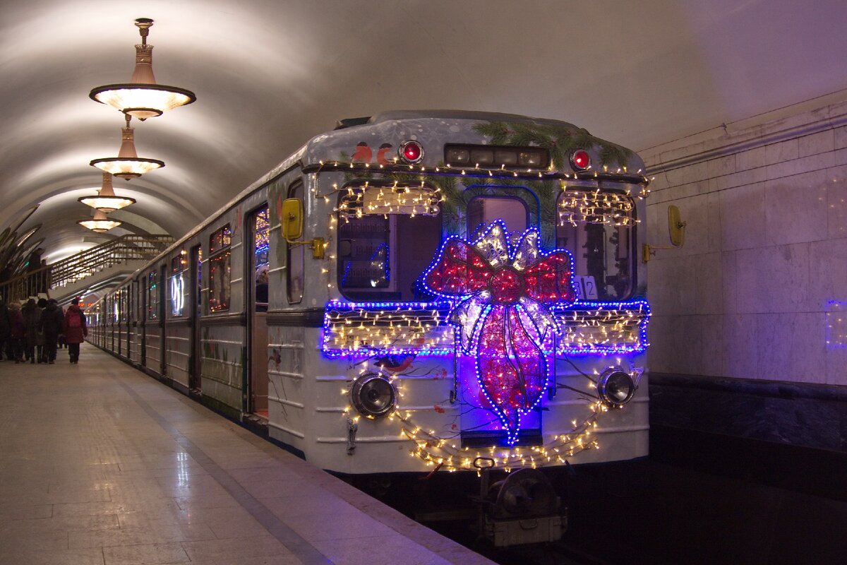 Новогодний транспорт Москвы