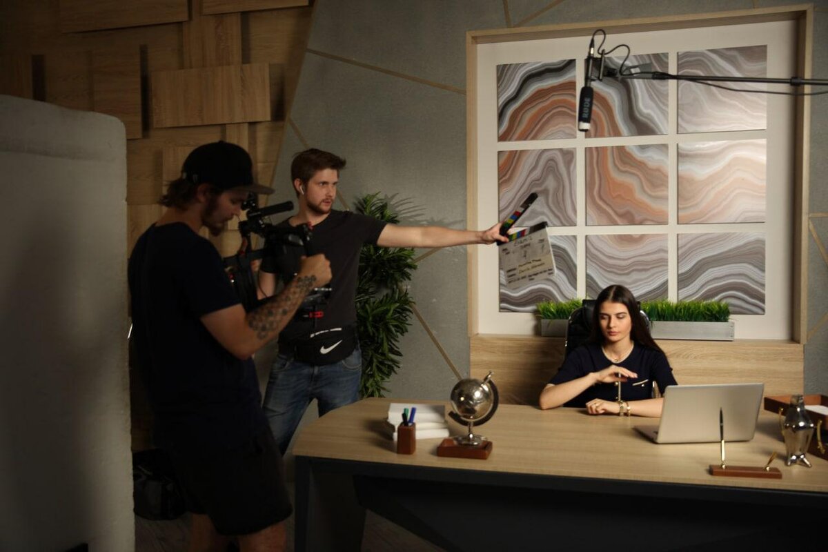 Backstage проекта, съемка продающего видео для Examis. Фотоархив.
