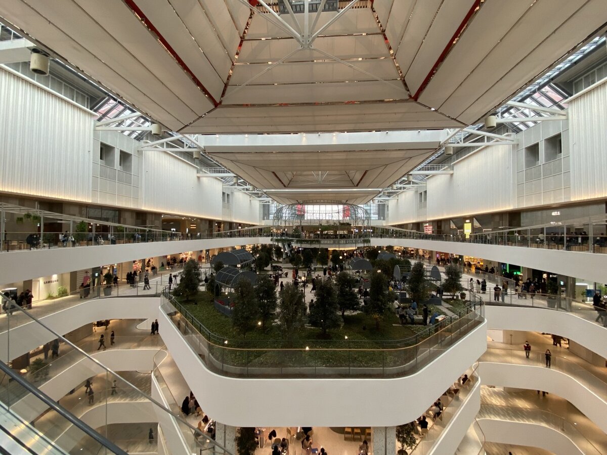 Hyundai Department Store Seoul. Seoul Mall Ташкент. Korea Malls. Luxury shopping Mall Seoul.