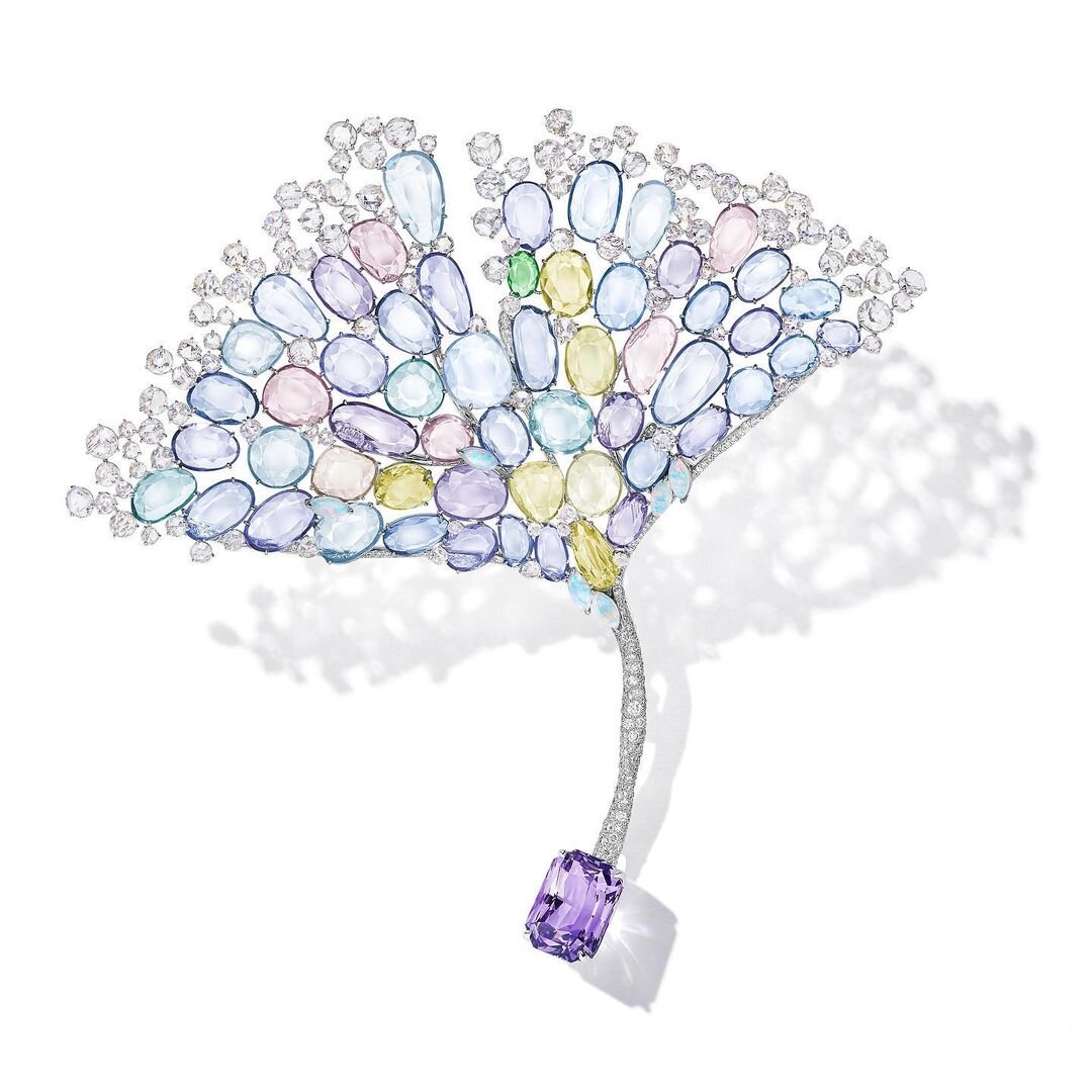 Перышко на ветру...