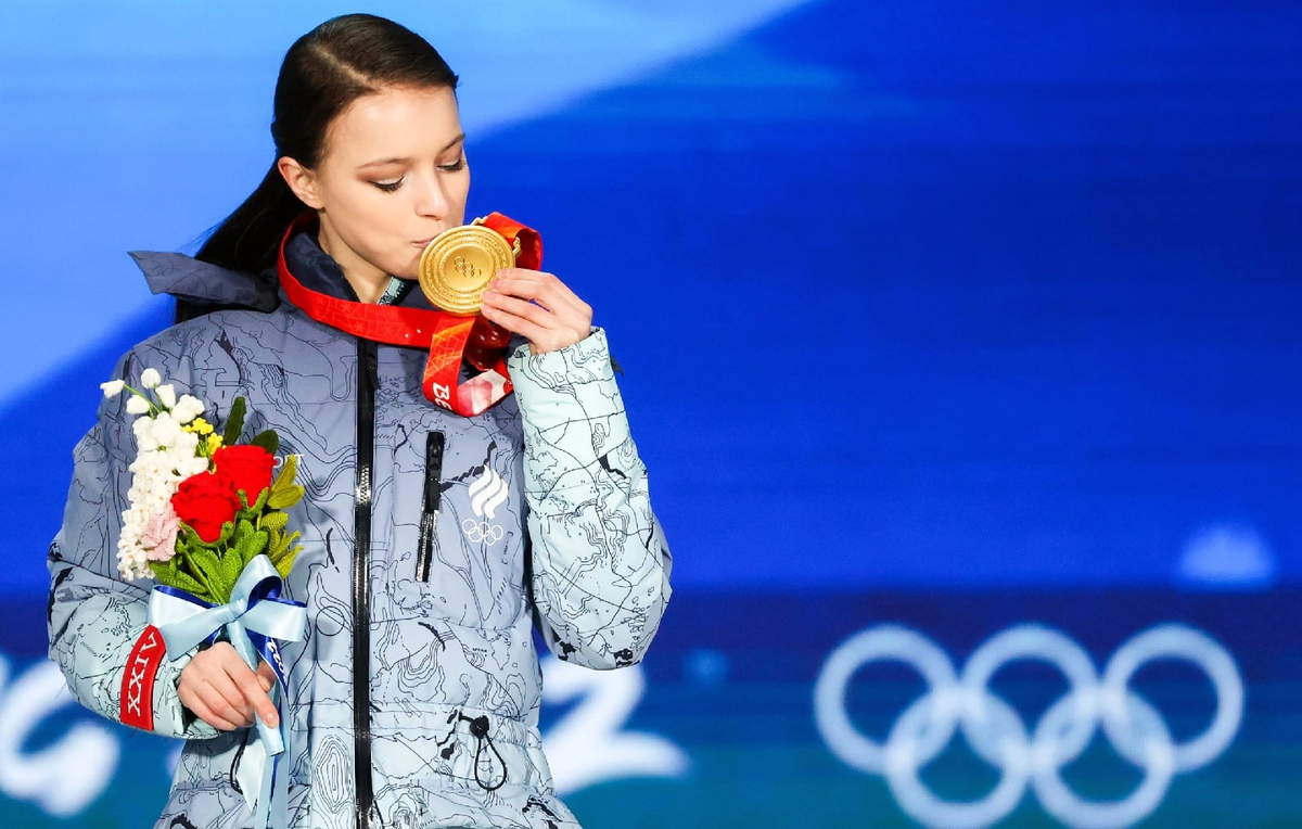 Золотая олимпийская чемпионка