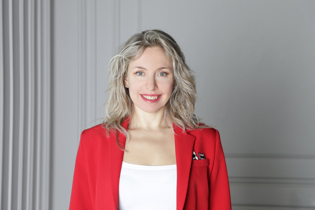 Говорят, не купить счастье, не купить любовь… Вы согласны с этим? 
Но ведь как же классно наслаждаться всей полнотой жизни, всеми возможностями с любимым или со своей семьёй! 

Да и в новом авто ездить такие невероятные ощущения! А в новом платье с новой причёской, наверняка, почувствуешь себя «королевой» вечера! А может быть, даже встретишь свою судьбу!

А ведь и деньги-то везде, в тебе и во мне, в каждом осязаемом и неосязаемом вокруг нас. 
Почему до сих пор не пользуешься ими? 

У меня есть для тебя особенное предложение

МАРАФОН: «ПОЛУЧИ ДЕНЬГИ НА СВОИ ЖЕЛАНИЯ»⭐

🌕моя персональная уникальная разработка
🌕даю доступ только 1 раз в год

ДЕНЬ 1 🌟"ЗАЗЕРКАЛЬЕ"
⛔️Избавишься от страха безденежья.
✅Получаешь внутреннее подкрепление, что на всё и всегда будет денег достаточно.

ДЕНЬ 2 🌟"СЕРЫЙ ВОЛК"
✅ Создаёшь «правильные» желания. 
⛔️Поймёшь, какие желания не сбудутся у тебя никогда или заберут очень много сил.

ДЕНЬ 3 🌟"ВОЛШЕБНИК ИЗУМРУДНОГО ГОРОДА"
✅Привлекаешь нужную сумму денег

ДЕНЬ 4 🌟"БАБА ЯГА"
✅Качаешь свою внутреннюю силу и запускаешь желания

ДЕНЬ 5 🌟"ЩУКА"
⛔️Долой условности и влияние внешних обстоятельств
✅Получаешь финансовую свободу

АНТИКРИЗИСНЫЙ УИКЭНД- "КАЩЕЙ БЕССМЕРТНЫЙ" 
✅Пошаговая проработка долгов
✅Тактика избавления от долгов (кредиты, займы в обе стороны)

Такая программа только для тех, кто чувствует в себе потенциал для счастливой жизни и крутых результатов 💫