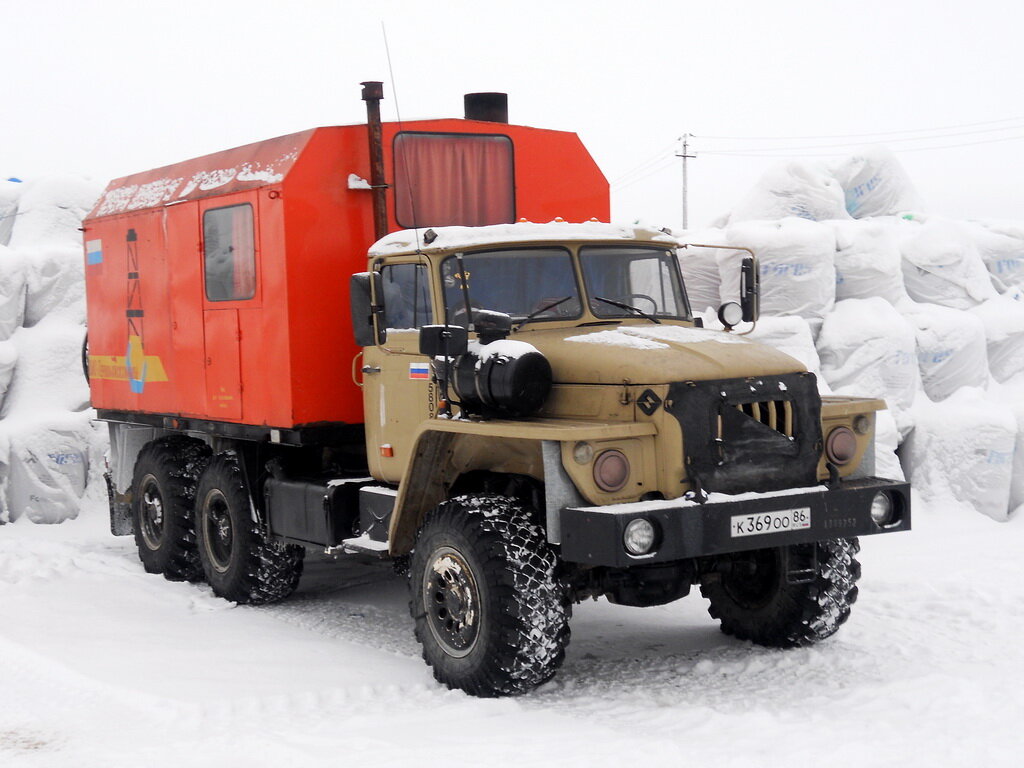 https://fototruck.ru/photo/00/03/15/3159.jpg