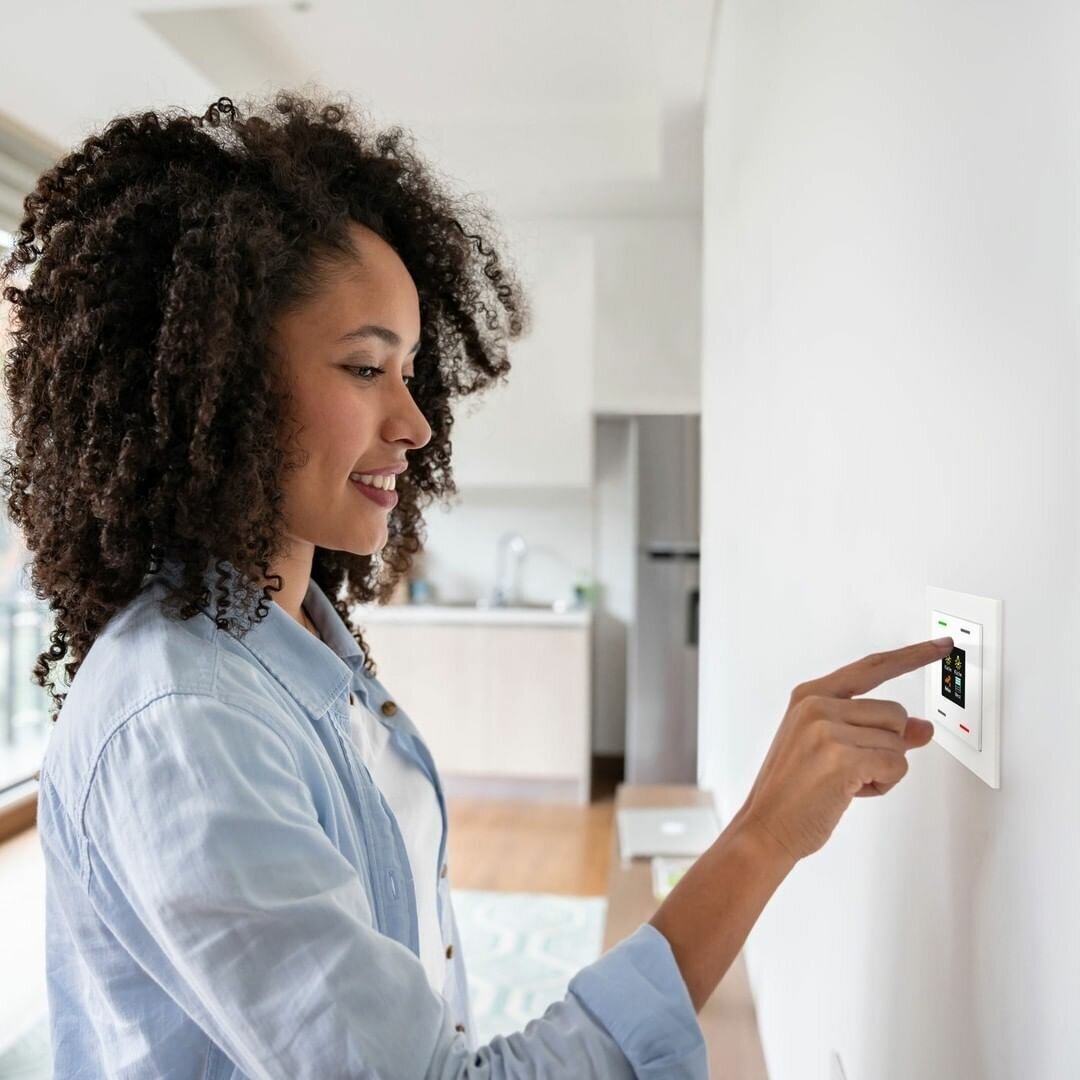 Умные выключатели MDT формата 55