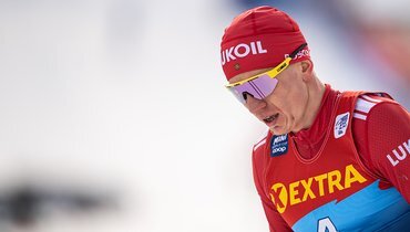 Большунов должен был стать хедлайнером первых соревнований сезона, но так и не стартовал. Почему?  📷
