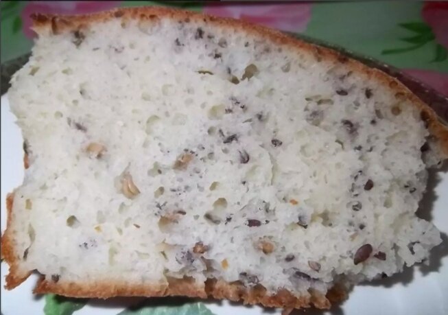 Вот такой, с семечками и всякими травками