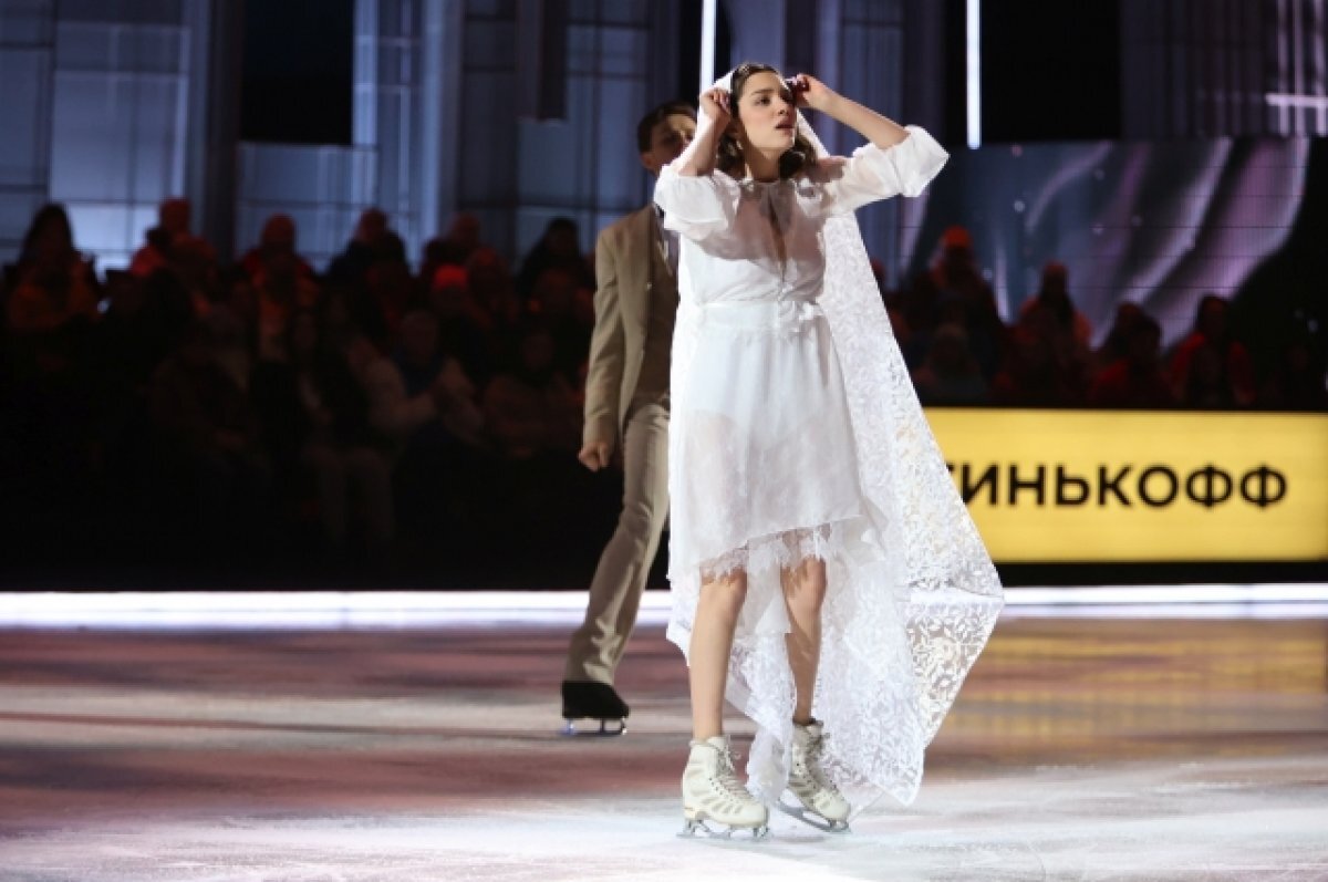    Евгения Медведева и Федор Федотов.