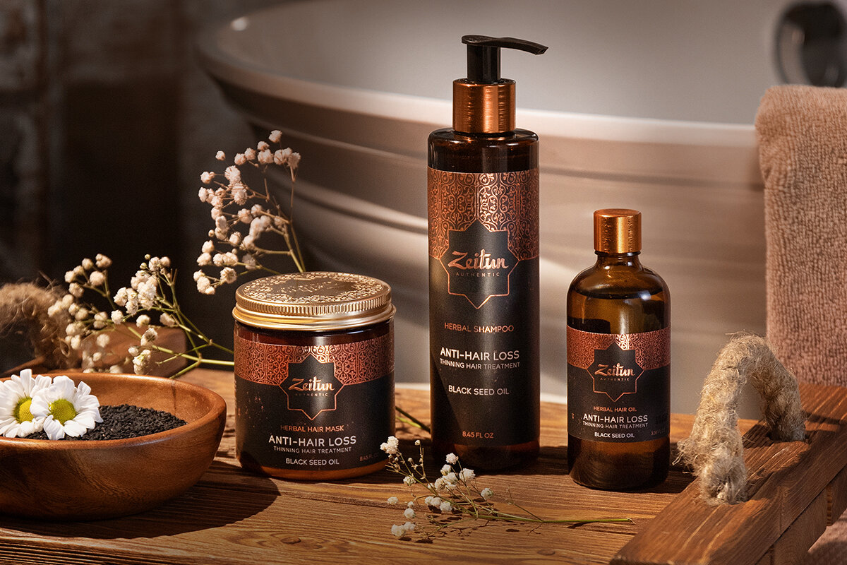 Продукты фитолинии не содержат SLS/SLES, силиконов, парабенов и минеральных масел. Натуральность составов подтверждена значком COSMOS NATURAL — символом международной сертификации натуральной и органической косметики COSMOS-standard.