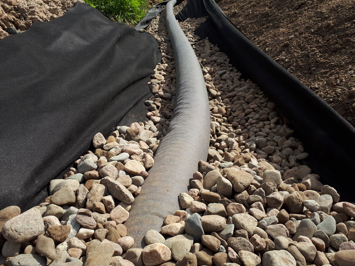 Это дренажная труба