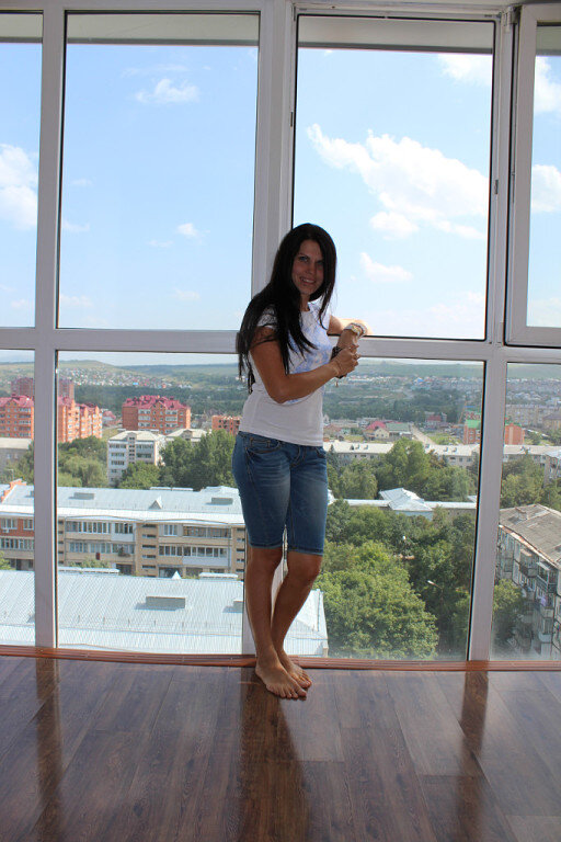 Потрясающий вид с 12 этажа на мой любимый город. Фото из личного архива