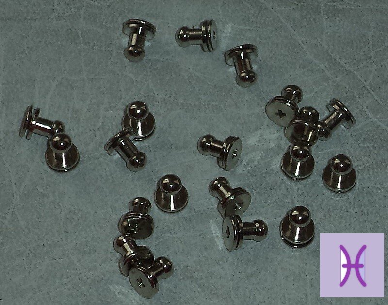 кобурные кнопки