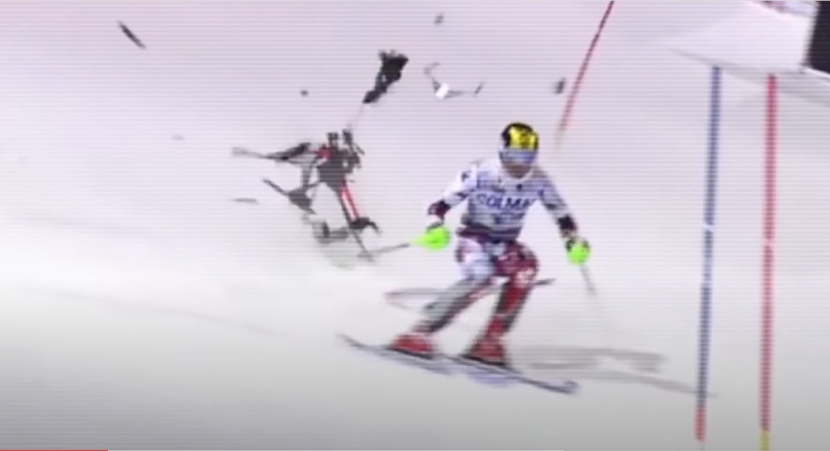 Марселю повезло, что дрон не упал прямо на него.