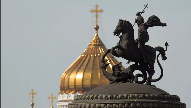 Скульптура Георгия Победоносца в Москве 
