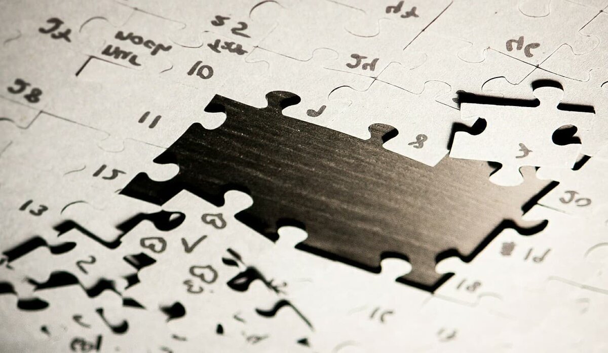 Почти сложенный паззл