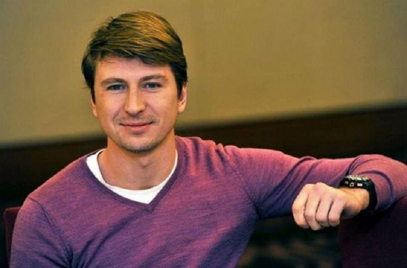 Олимпийский чемпион по фигурному катанию Алексей Ягудин извинился за свой жесткий пост на пост в инстаграме на новость о том, что бывший американский фигурист Адам Риппон пожертвовал 1000 долларов в фонд помощи чернокожим транссексуалам.