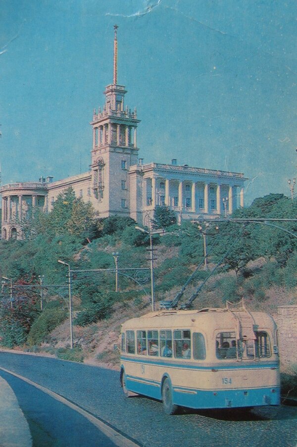 Красный спуск. 1971 г.
Географические координаты:
44°35'58"N   
33°31'30"E