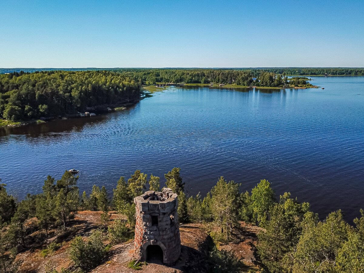 тура башня