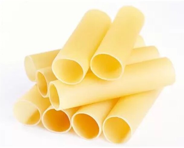  Cannelloni (каннеллони)      Крупные, длинные трубки; в переводе с итальянского "крупный тростник". Очень удобны для фарширования