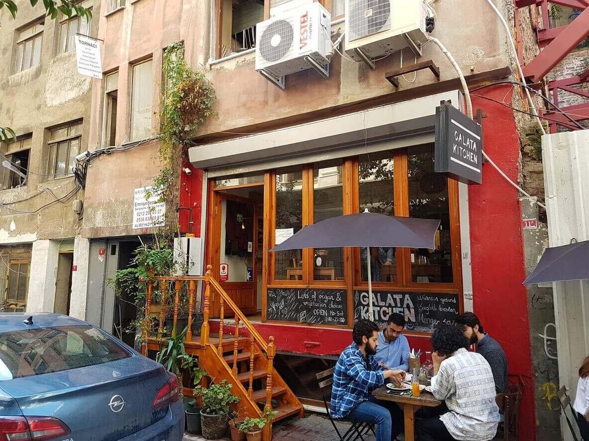 Источник https://kuku.travel/wp-content/uploads/2018/11/Galata-Kitchen.jpg