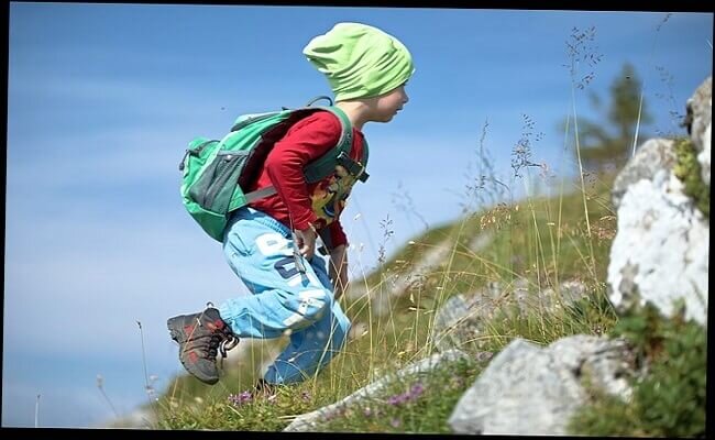 Если вам нравится ходить в походы и путешествовать пешком  обязательно подписывайтесь на канал и ставьте лайки .