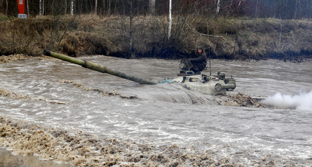 Преодоление танком водной преграды в брод