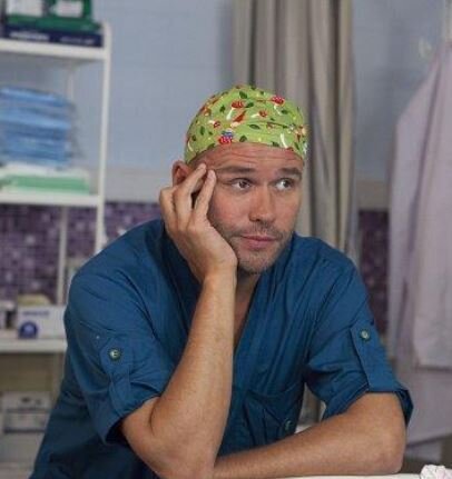 Доктор Брагин (Максим Аверин)