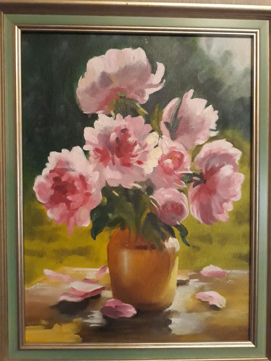 Картина нарисована моей сестрой.  Люблю пионы! Теперь они у меня круглый год.