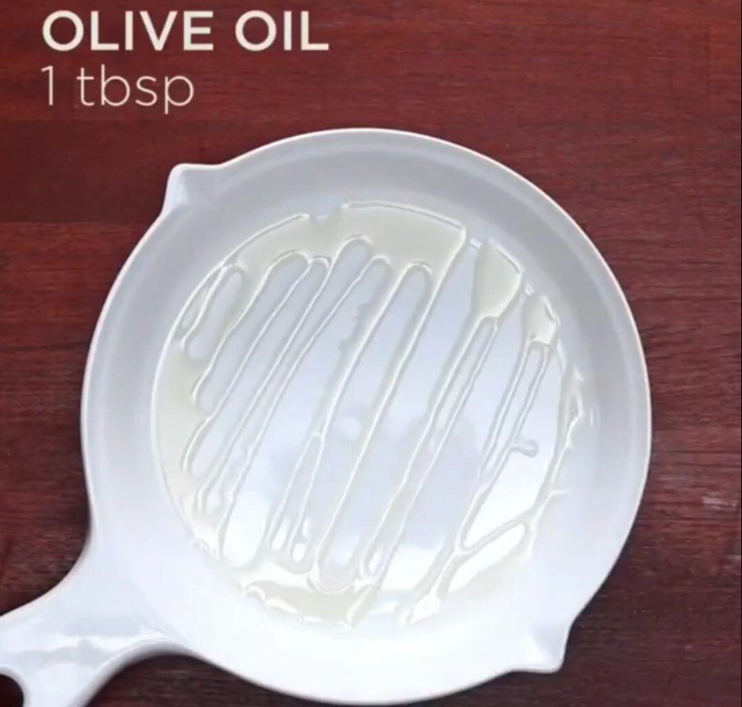 Рецепт лосося со шпинатом и яйцом