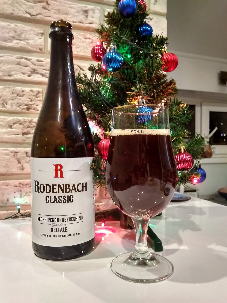 Rodenbach Classic Flanders Red Ale  в бокале