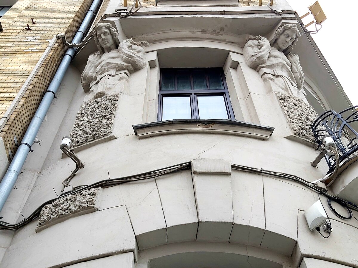 доходный дом П. А. Скопника, фото автора