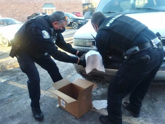 https://www.facebook.com/FarmingtonPublicSafety/photos/a.227753017315107/3726704137419960/?type=3