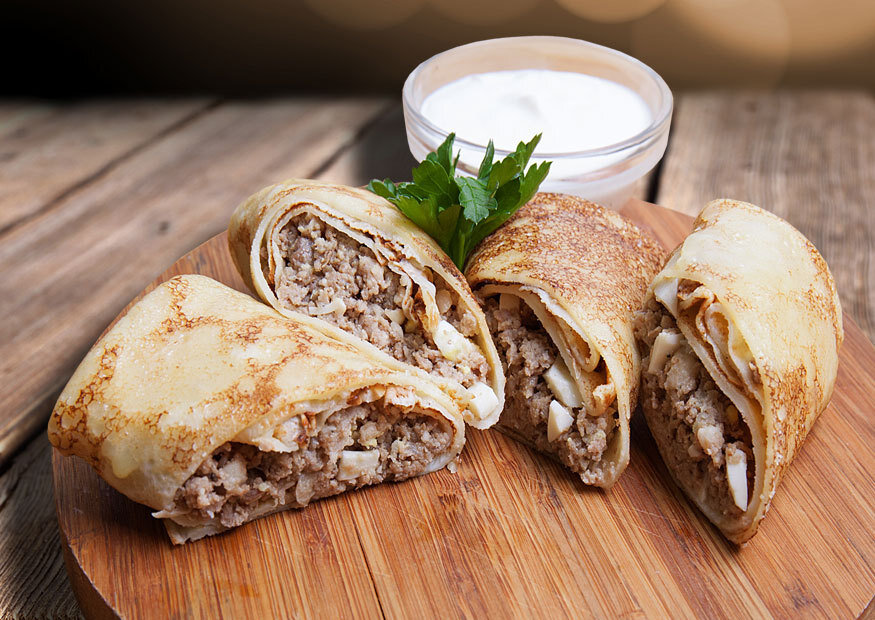 Рецепт блинчики с мясом - приготовление блинчиков с мясной начинкой. Невероятно вкусная закуска популярная в России.