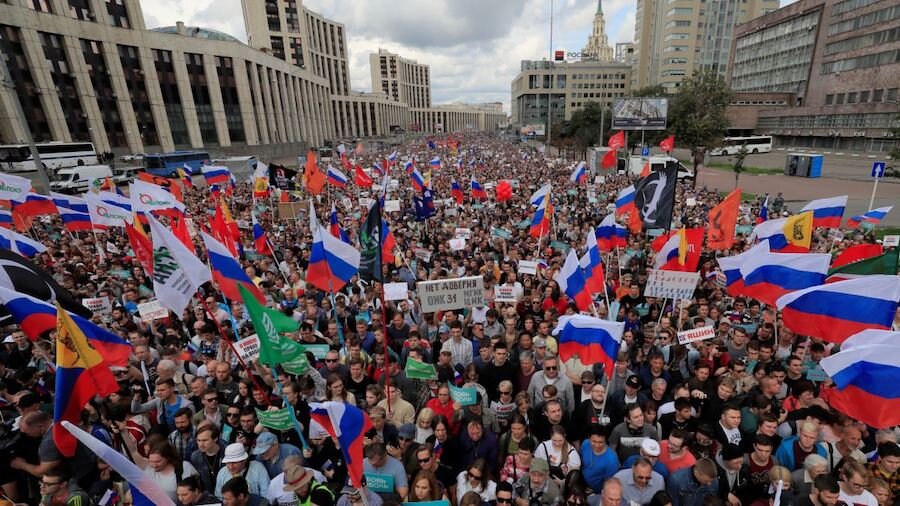 4 июля 2019 год. Протесты в Москве 2019 Сахарова. Митинг на проспекте Сахарова. Митинг 10 августа 2019 в Москве. Россия человек.