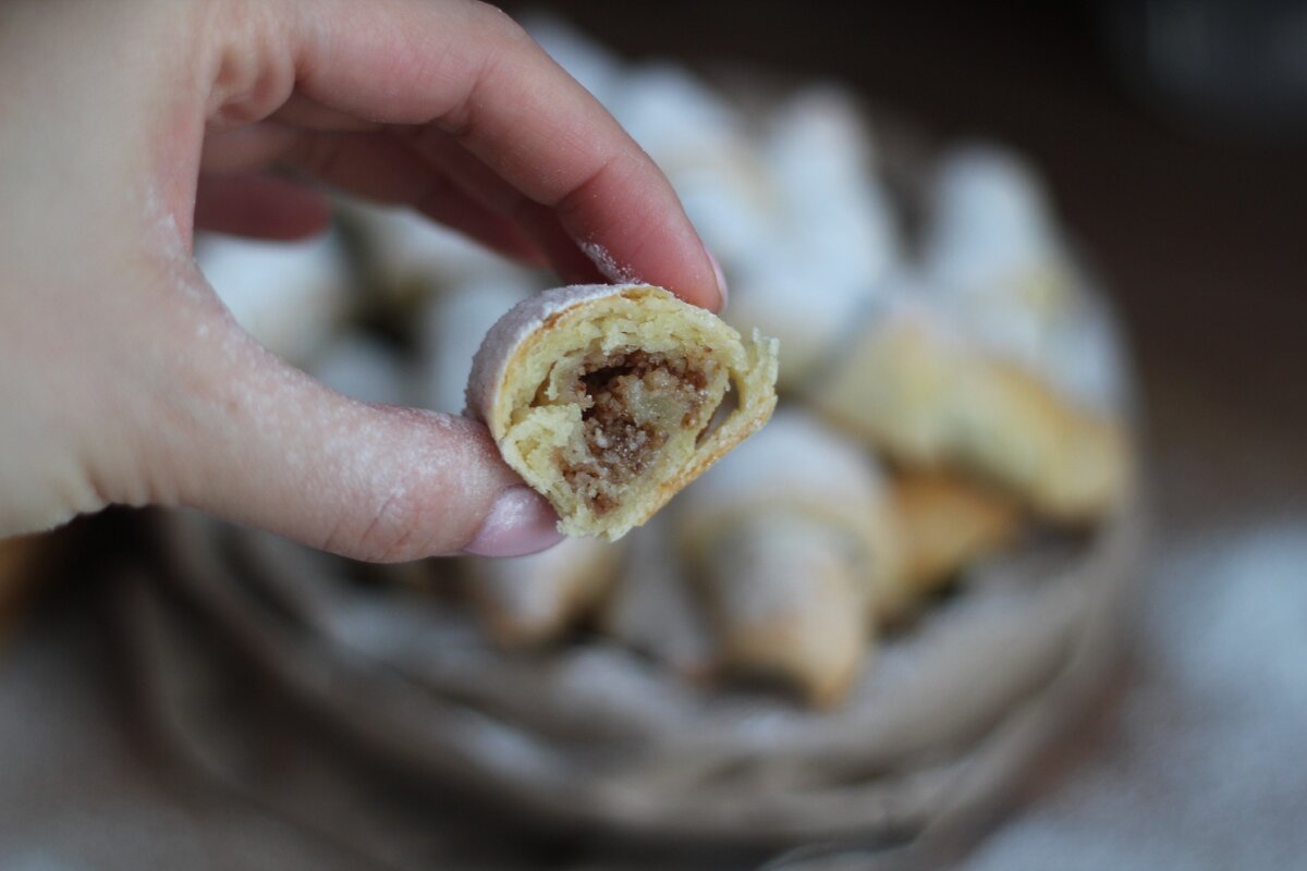 Печенье «ракушки» с безе и орехами