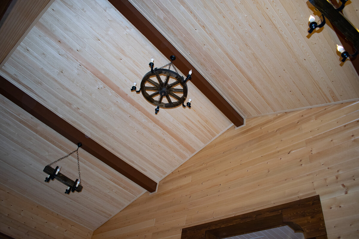 Вагонка штиль на потолке