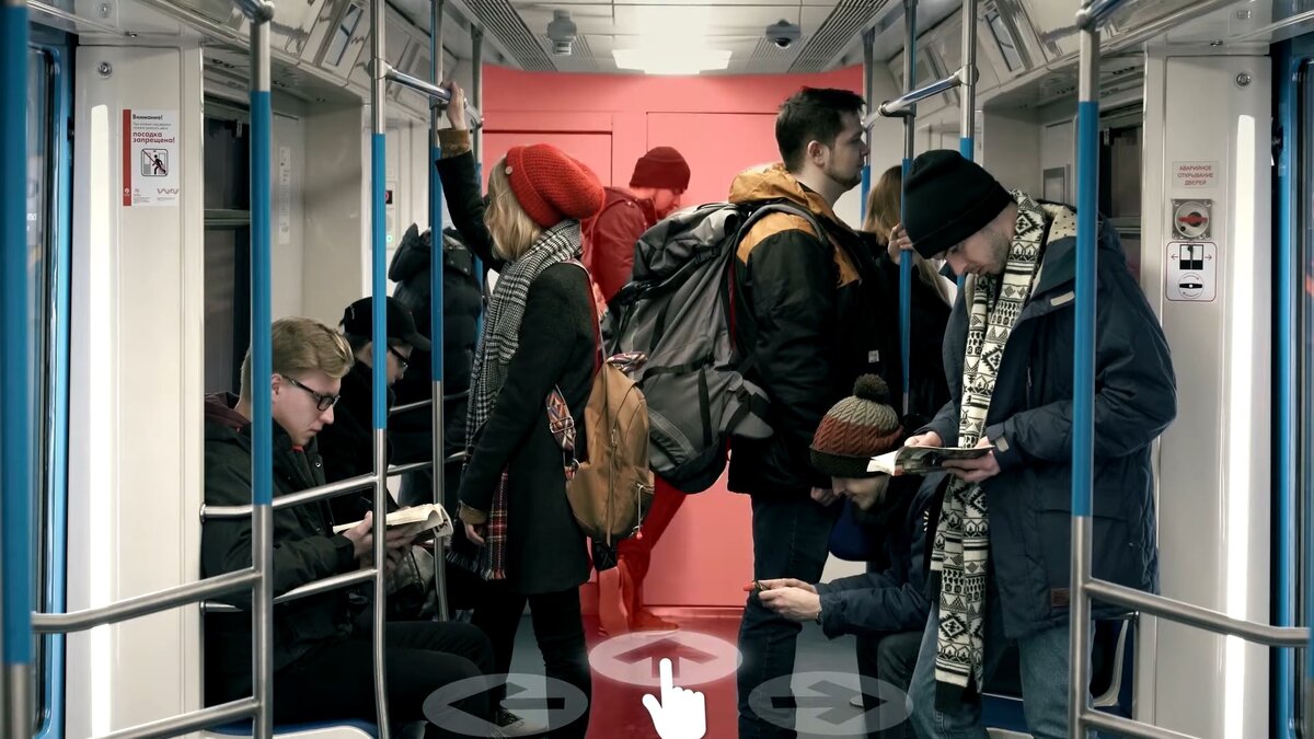 Фото с ролика рекламы метро Москвы. MosTrans Proekt.