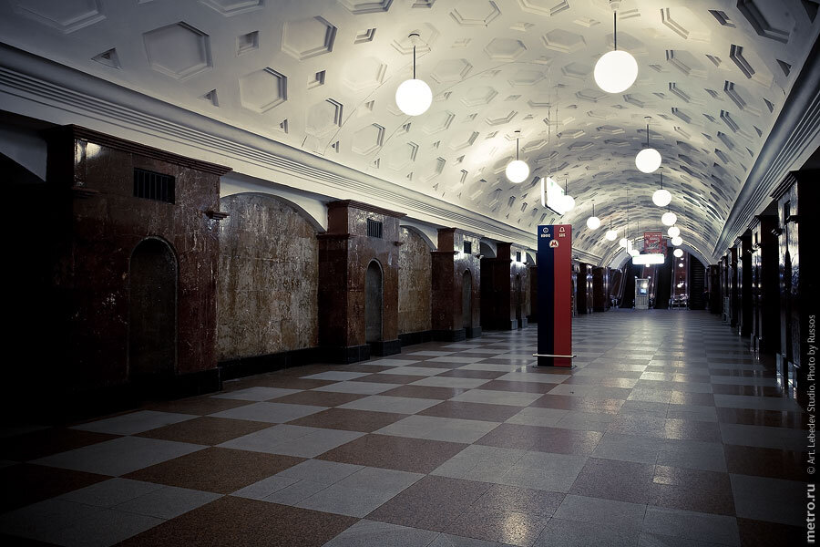 Метро красные ворота на