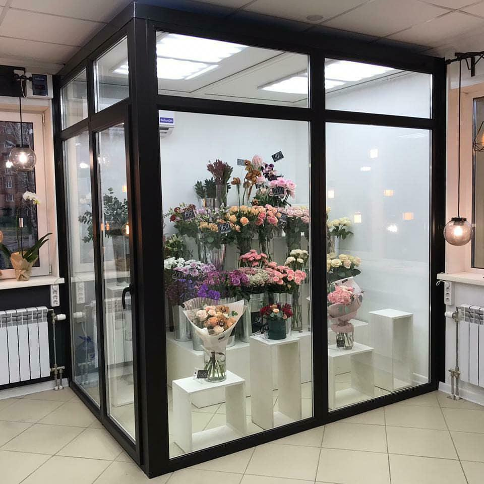 Дизайн цветочных магазинов (57 фото)