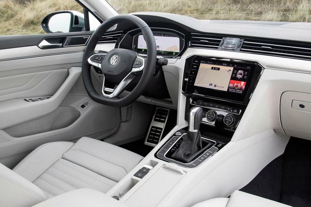 Фольксваген Пассат Alltrack 2018