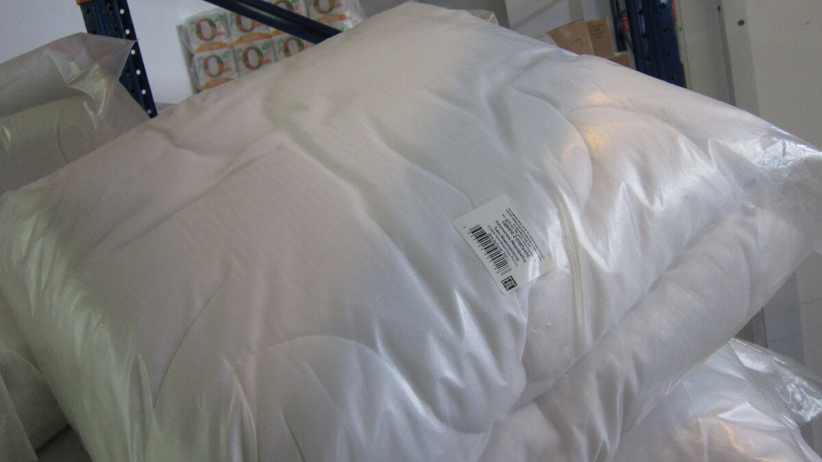 Магазин Светофор. Одеяло двухспальное. Цена: 754 рубля