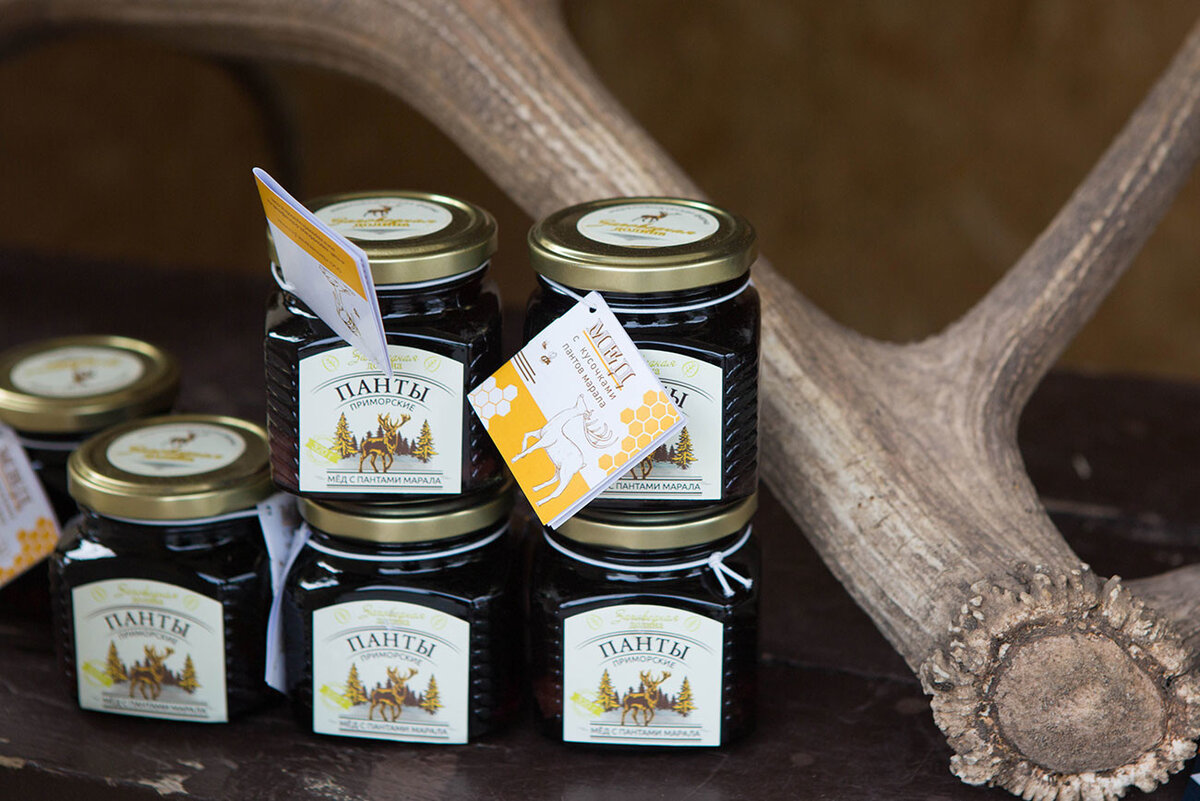 Мед с пантами марала, компания "Заповедная долина". Александр Ратников, Анна Степанкина