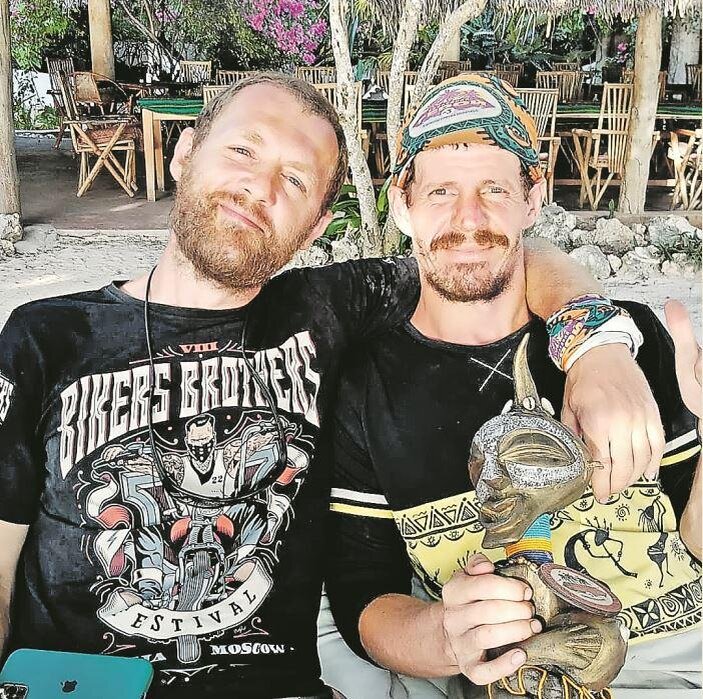 Роман Никкель (справа). Фото: кадр из реалити-шоу «Последний герой»