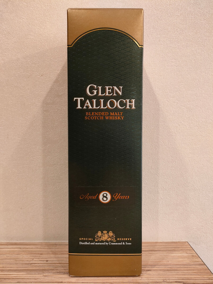 Оформление коробки не похоже на коробки блендов.