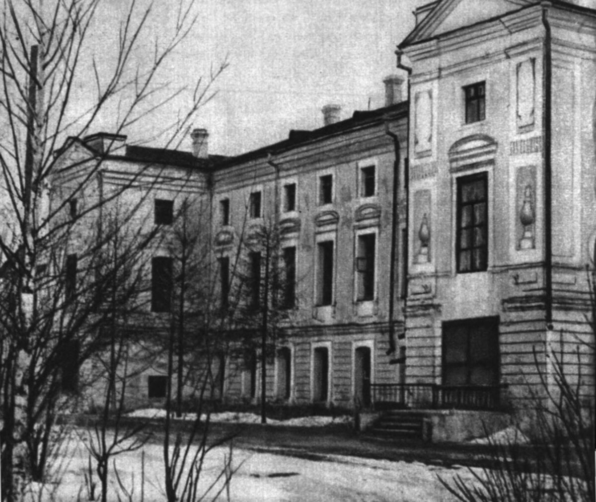 1975г. Источник:Керцелли Л.Ф. Тверской край в рисунках Пушкина М: "Московский рабочий", 1976