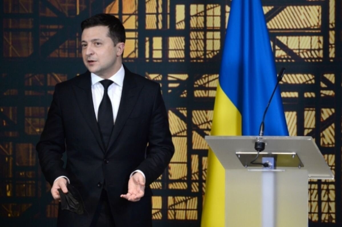    СМИ: бывший советник Трампа заявил об уставании Запада от Зеленского