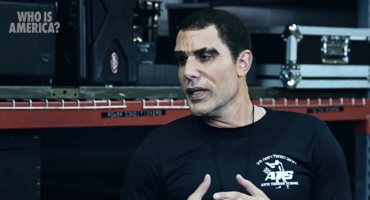 Сериал "Кто есть Америка?"