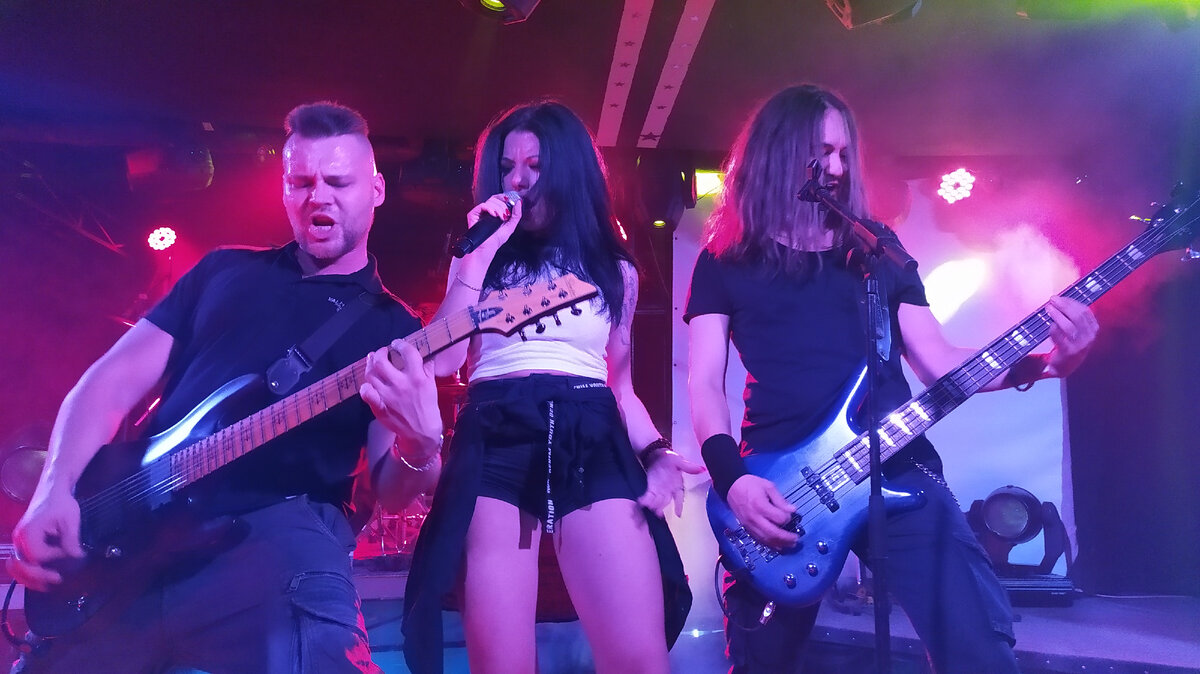 Рок-клуб М2 (фото автора статьи)