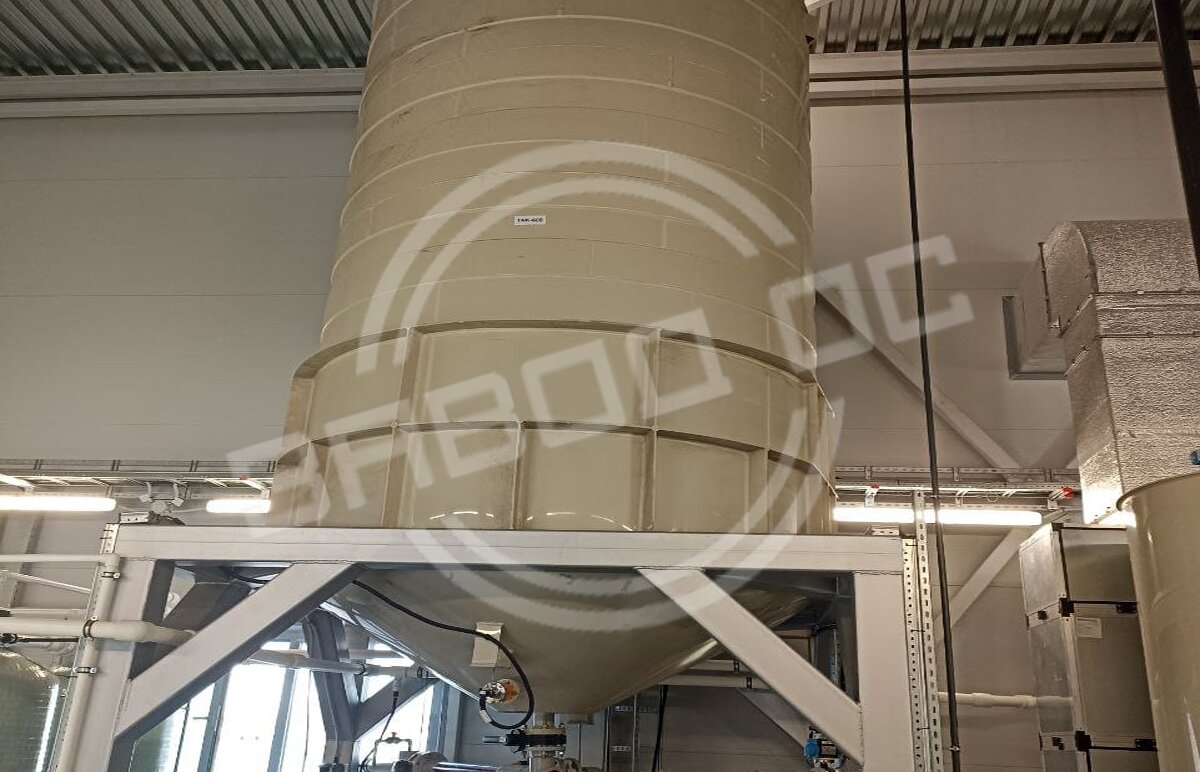 Емкость для масла с конусным дном