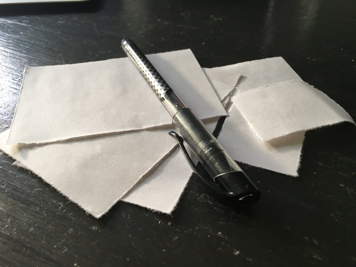 Вот и весь реквизит для этой игры